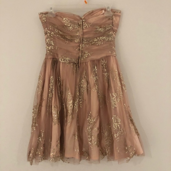 Prom dress - Picture 2 of 4